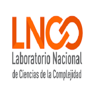logo del laboratorio de ciencias de la complejidad, fondo blanco letras color naranja